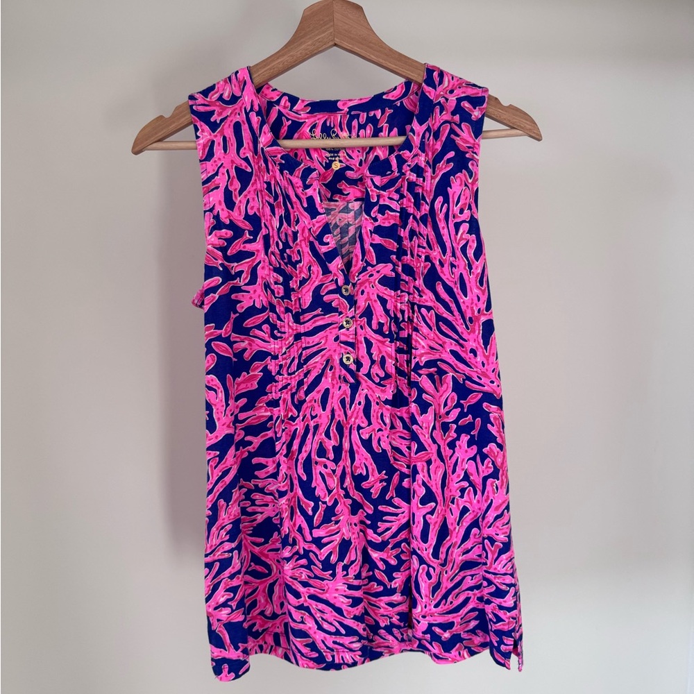 Lilly Pulitzer Did You Catch That Tropical Print Top small